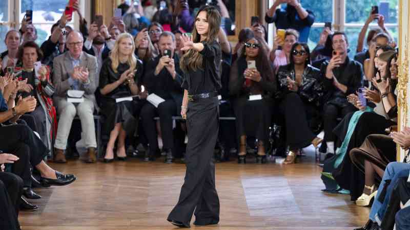 Victoria Beckham fashion empire on course to bank a profit